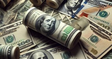 سعر الدولار يتراجع أمام الجنيه اليوم الأحد