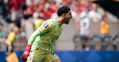 خيتافي وسيلتا فيغو يستعدان لتقديم عرض رسمي للتعاقد مع مصطفى شوبير