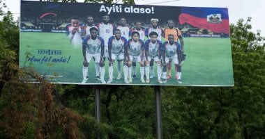 هايتى تستعد لكأس العالم بحملة تنظيف الشوارع وبناء مدرجات شعبية