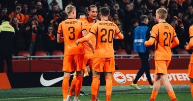 فان دايك يقود تشكيل هولندا في المباراة الودية ضد أوزبكستان قبل كأس العالم