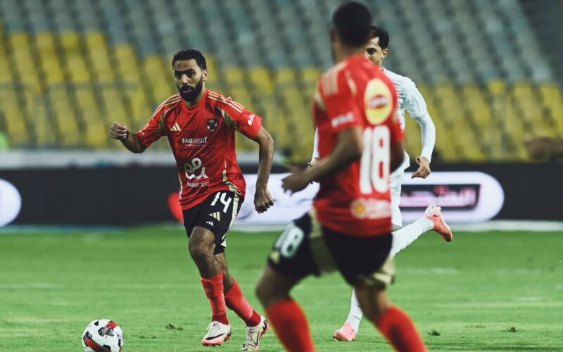 أخبار الأهلي .. الزمالك يتفاوض مع نجم الفريق