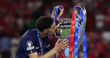 حكيمي يحقق رقم إيتو في دوري أبطال أوروبا