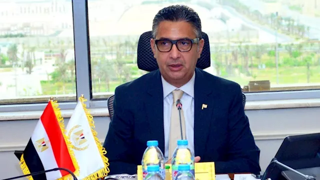 شريف فاروق