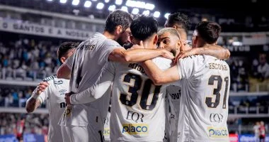 ملخص وأهداف مباراة سانتوس وفيتوريا في الدوري البرازيلي