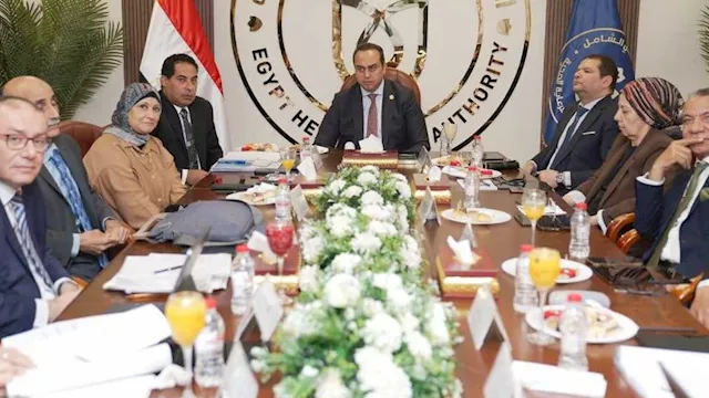 خلال الاجتماع