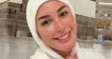نجوم الفن يشاركون في أداء فريضة الحج: ياسمين صبري ودرة في صور مميزة