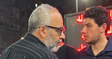أحمد عيد وسيد رجب وبيومى فؤاد وطارق علام في عزاء المنتج ياسر صبحي