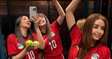 نجوم الفن يحتفلون بتأهل منتخب مصر لدور الـ16 في كأس العالم